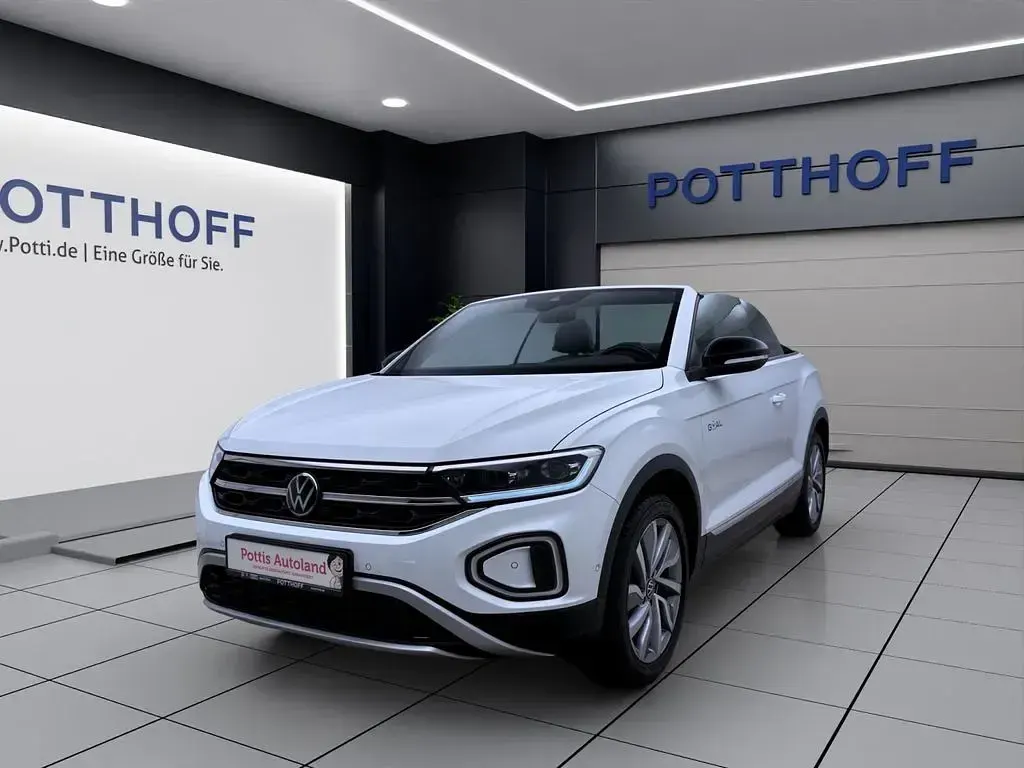 Gebraucht VW T-Roc Cabriolet Goal 150 PS (110 kW) 2025 Weiss Cabrio