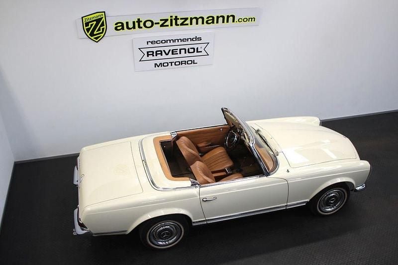 Gebraucht Mercedes 250 150 PS (110 kW) 1967 Hellelfenbein Cabrio