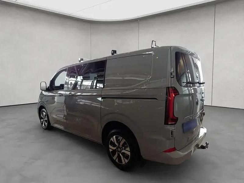 Gebraucht VW Transporter 150 PS (110 kW) 2025 Grau Van