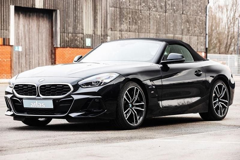 Gebraucht BMW Z4 Performance 258 PS (189 kW) 2023 Saphirschwarz Cabrio