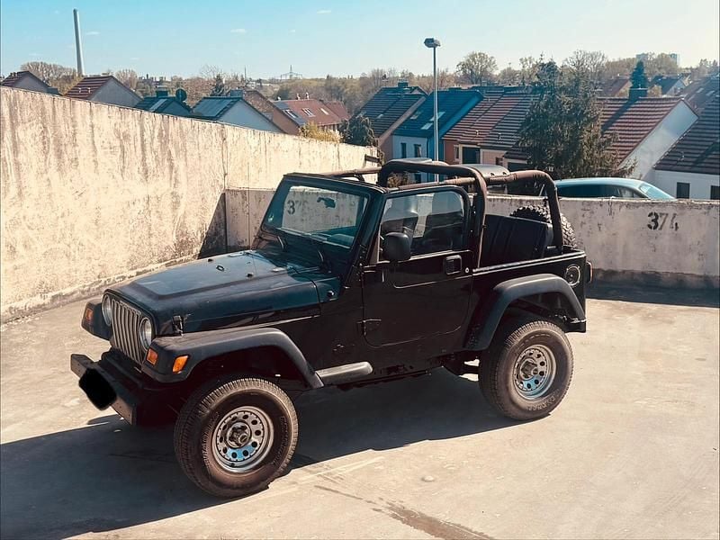 Second-hand Jeep Wrangler 143 CP (105 kW) 2003 Negru SUV