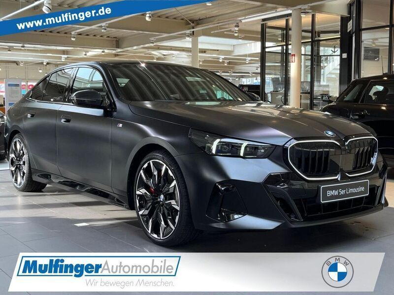 Schwarz Neu 2025 BMW 540 M Sport Limousine | 82.980 € (Fairer Preis) - Bild 1/4