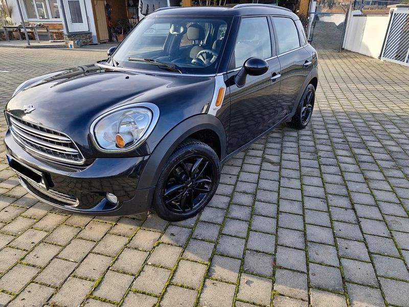Gebraucht Mini Cooper 122 PS (89 kW) 2016 Schwarz Kleinwagen