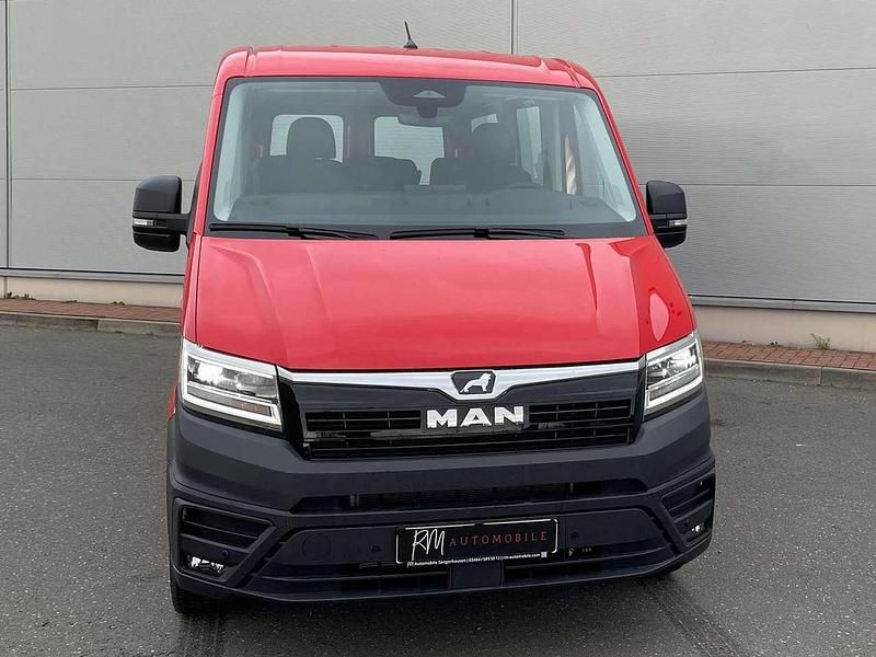 Neu MAN TGE 177 PS (130 kW) 2025 Rot Van