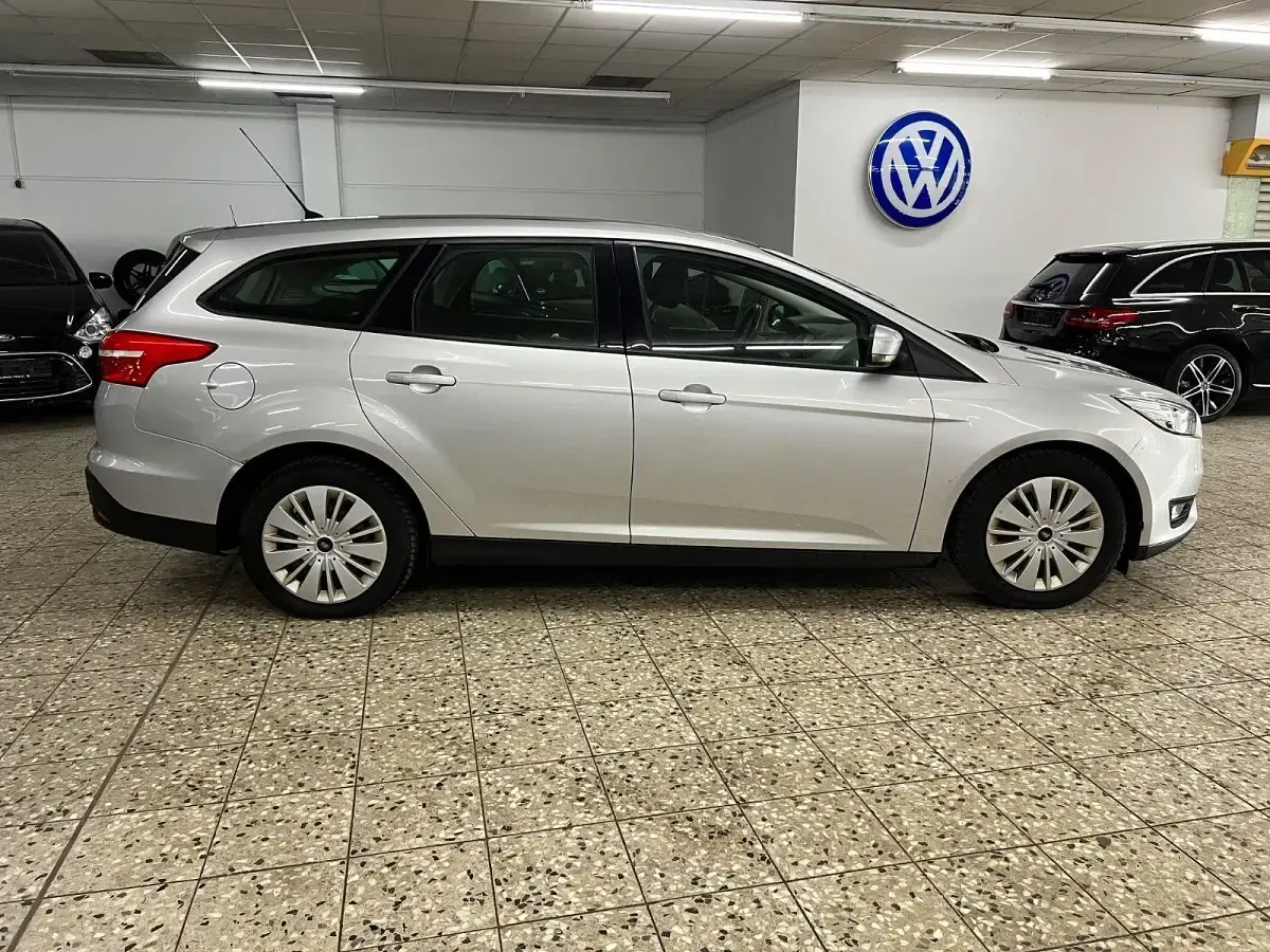 Usata Ford Focus Business Edition 150 CV (110 kW) 2015 Argento Berlina