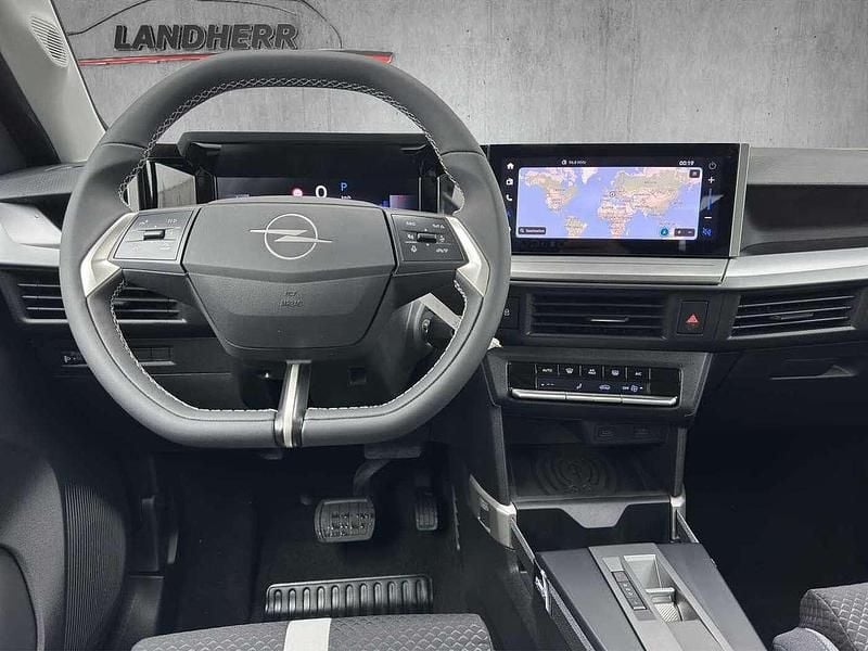 Neu Opel Frontera 145 PS (106 kW) 2026 Cristall grau SUV