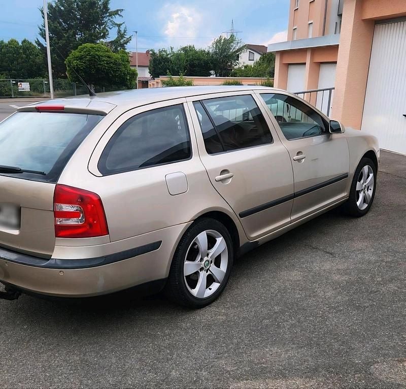 Gebraucht Skoda Octavia 150 PS (110 kW) 2005 Gold Kombi