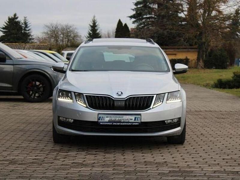 Gebraucht Skoda Octavia 150 PS (110 kW) 2019 Silber Kombi