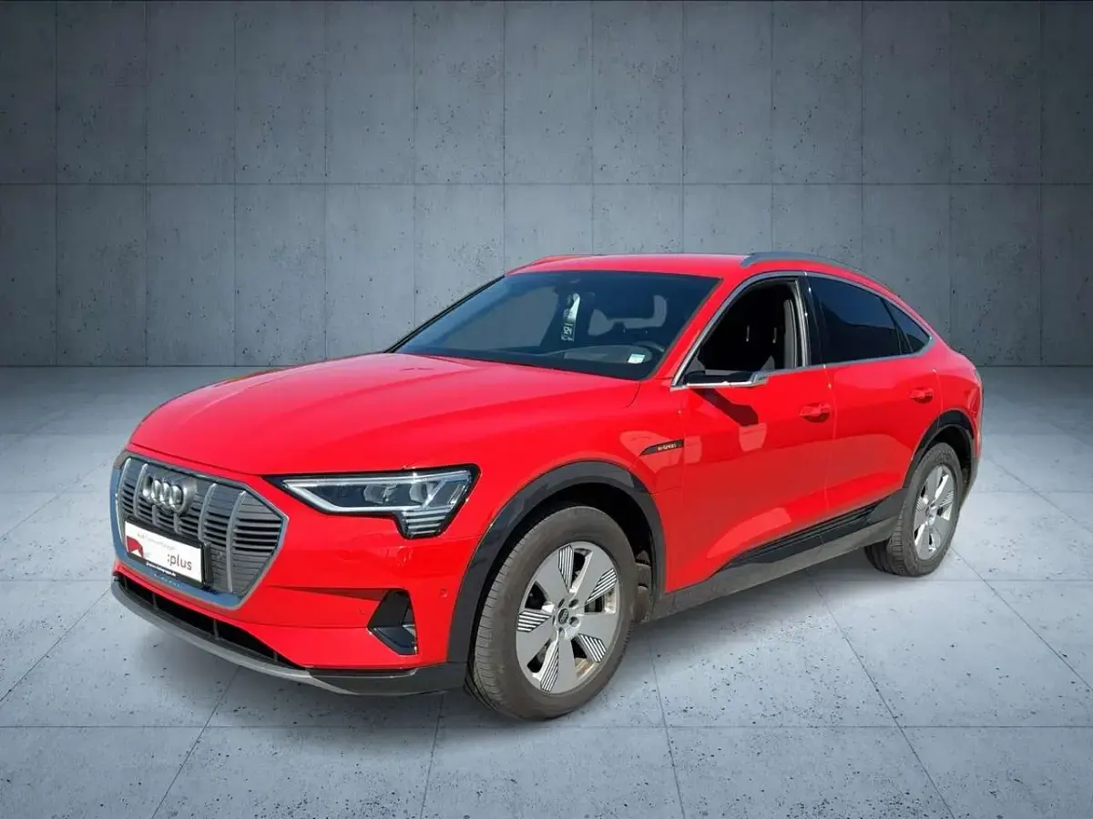 Gebraucht Audi e-tron Sportback Advanced Plus 300 kW (408 PS) 2021 Catalunyarot metallic SUV