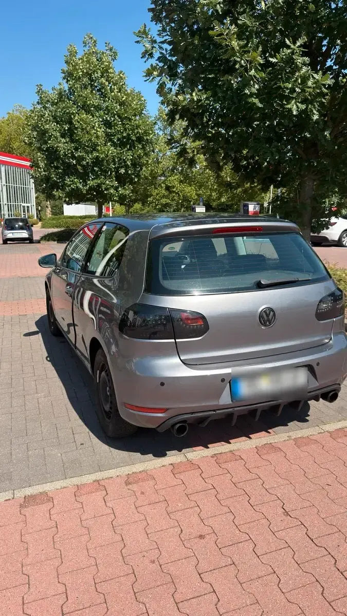 Gebraucht VW Golf VI 80 PS (58 kW) 2009 Grau Limousine