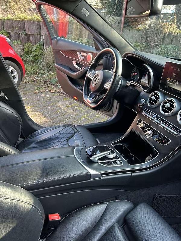 Gebraucht Mercedes C250 211 PS (155 kW) 2018 Grau Limousine