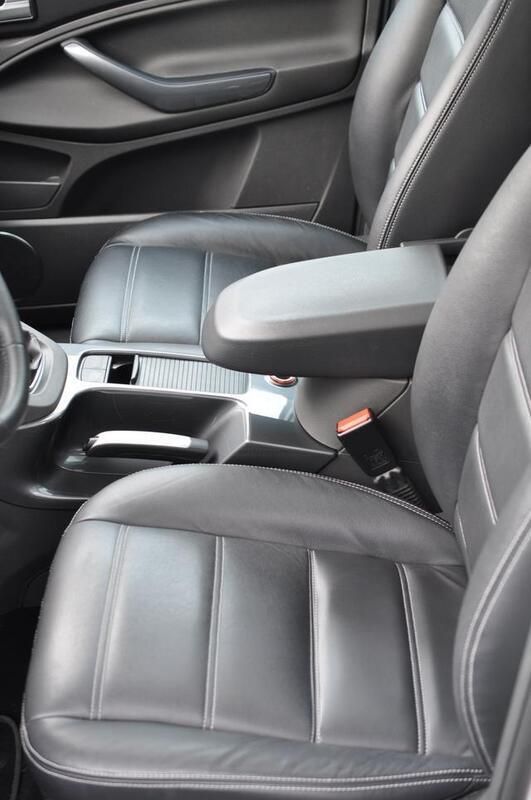 Gebraucht Ford Kuga Titanium 140 PS (102 kW) 2010 Weiß SUV