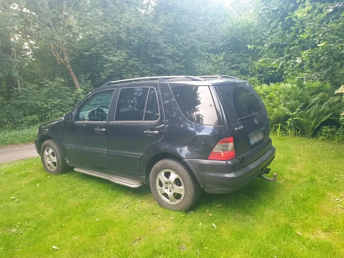 Gebraucht Mercedes ML270 2004 Schwarz SUV