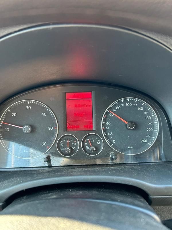 Gebraucht VW Caddy Maxi 140 PS (102 kW) 2010 Silber Van / Kleinbus