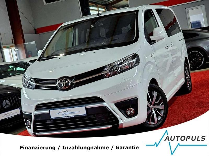 Weiß Gebraucht 2019 Toyota Proace Comfort Van | 29.999 € (Fairer Preis) - Bild 1/3