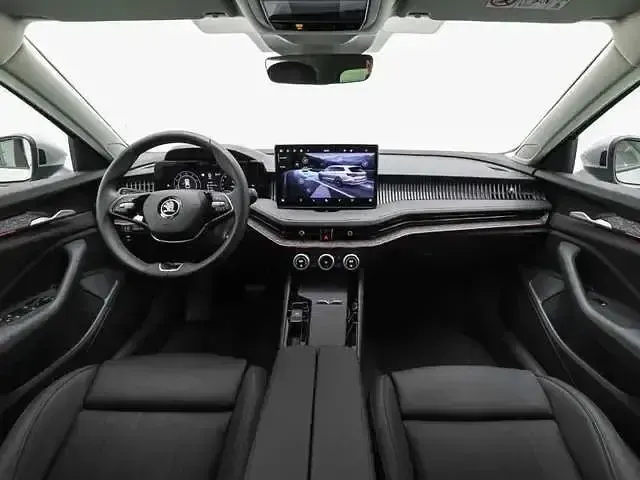 Gebraucht Skoda Superb Suite 150 PS (110 kW) 2025 Grau Kombi