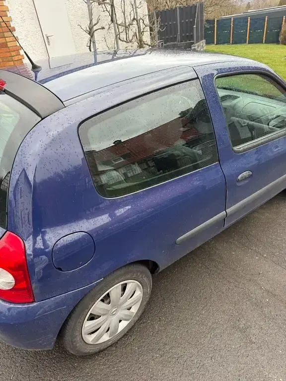 Gebraucht Renault Clio II Exception 102 PS (75 kW) 2007 Blau Limousine