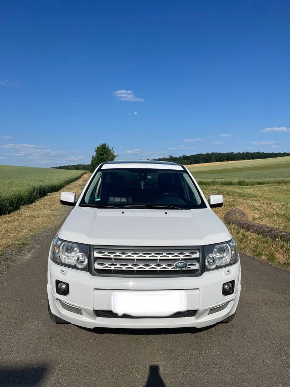 Weiß Gebraucht 2011 Land Rover Freelander 2 SUV | 8.200 € (Fairer Preis) - Bild 1/4