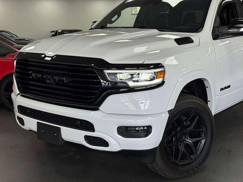 Gebraucht Dodge Ram Limited 401 PS (294 kW) 2022 Weiß Pickup