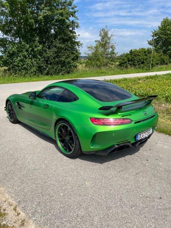 Grün Gebraucht 2018 Mercedes AMG GT R AMG Coupé | 132.000 € (Guter Preis) - Bild 1/4