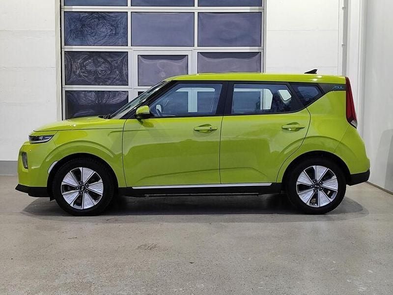 Gebraucht Kia Soul Edition 7 100 kW (136 PS) 2021 Space cadet green SUV