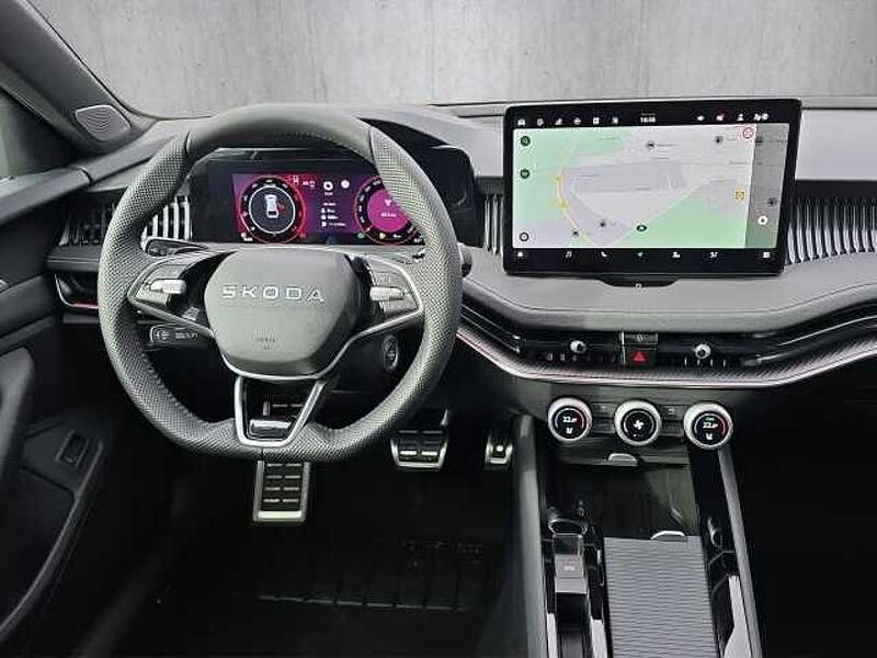 Neu Skoda Superb 193 PS (141 kW) 2025 Cobalt blau metallic Kombi