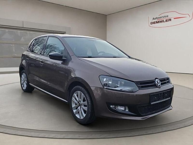 Gebraucht VW Polo Style 60 PS (44 kW) 2011 Braun Kleinwagen