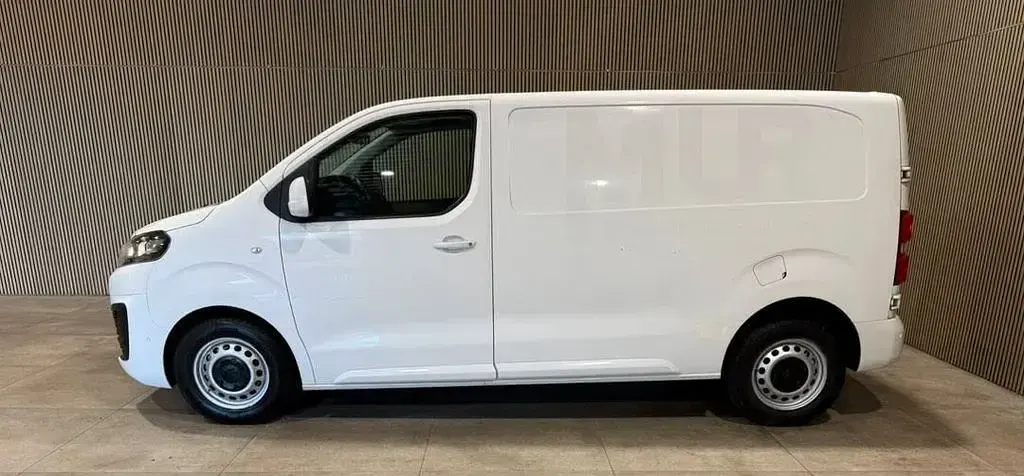 Gebraucht Citroën Jumpy 122 PS (89 kW) 2019 Weiß Van / Kleinbus