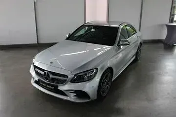 Gebraucht Mercedes C180 AMG 156 PS (114 kW) 2019 Limousine