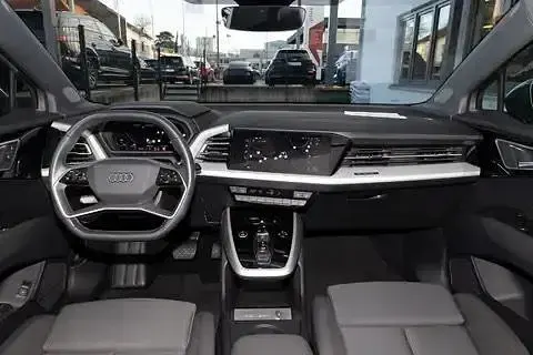 Gebraucht Audi Q4 e-tron 150 kW (204 PS) 2021 Grau SUV
