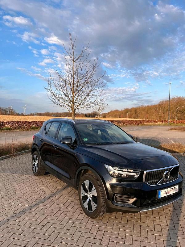 Gebraucht Volvo XC40 Pro 163 PS (119 kW) 2020 Schwarz SUV