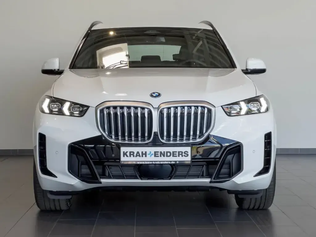 Neu BMW X5 M Sport 489 PS (359 kW) 2026 Weiss SUV