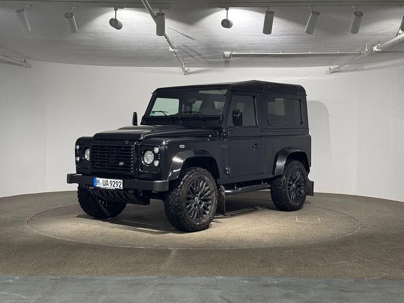 Schwarz Gebraucht 2015 Land Rover Defender SUV | 74.990 € - Bild 1/4