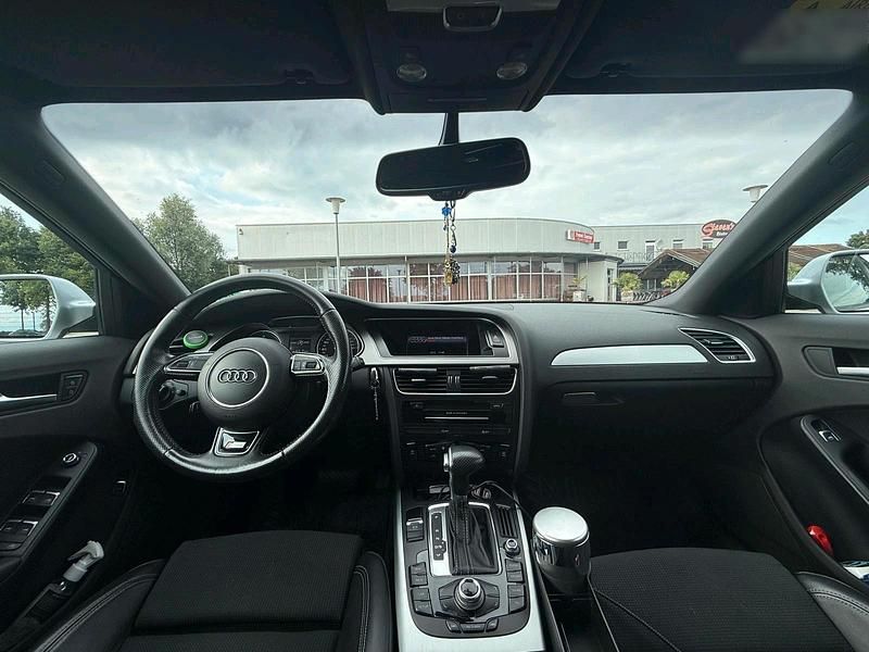 Gebraucht Audi A4 S-Line 146 PS (107 kW) 2014 Silber Kombi