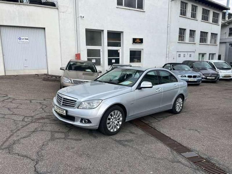 Gebraucht Mercedes C220 170 PS (125 kW) 2008 Iridiumsilber  metalliclack (metallic) Limousine