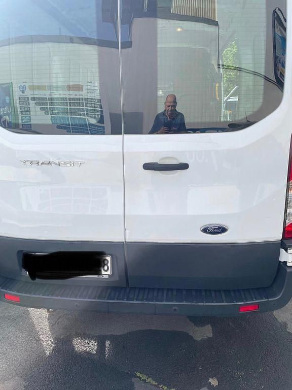 Gebraucht Ford Transit 105 PS (77 kW) 2017 Weiß Van / Kleinbus