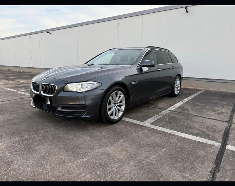 Gebraucht BMW 525 Performance 218 PS (160 kW) 2016 Grau Kombi