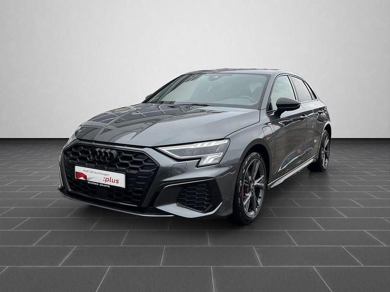 Daytonagrau perleffekt (metallic) Gebraucht 2022 Audi A3 e-tron Ambiente Kleinwagen | 27.990 € (Fairer Preis) - Bild 1/4