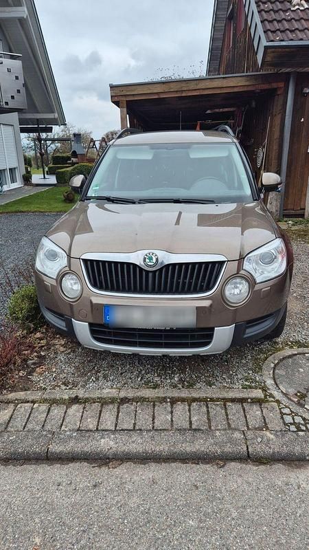 Gebraucht Skoda Yeti 140 PS (102 kW) 2012 Braun SUV