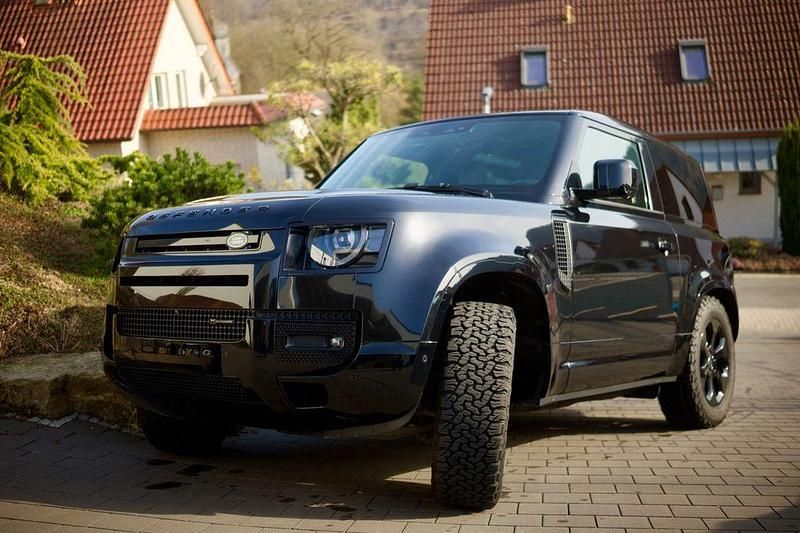 Gebraucht Land Rover Defender SE Dynamic 200 PS (147 kW) 2023 Schwarz SUV