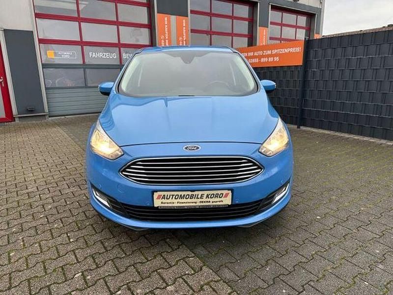 Blau Gebraucht 2017 Ford Grand C-Max Titanium Van / Kleinbus | 8.780 € (Guter Preis) - Bild 1/4