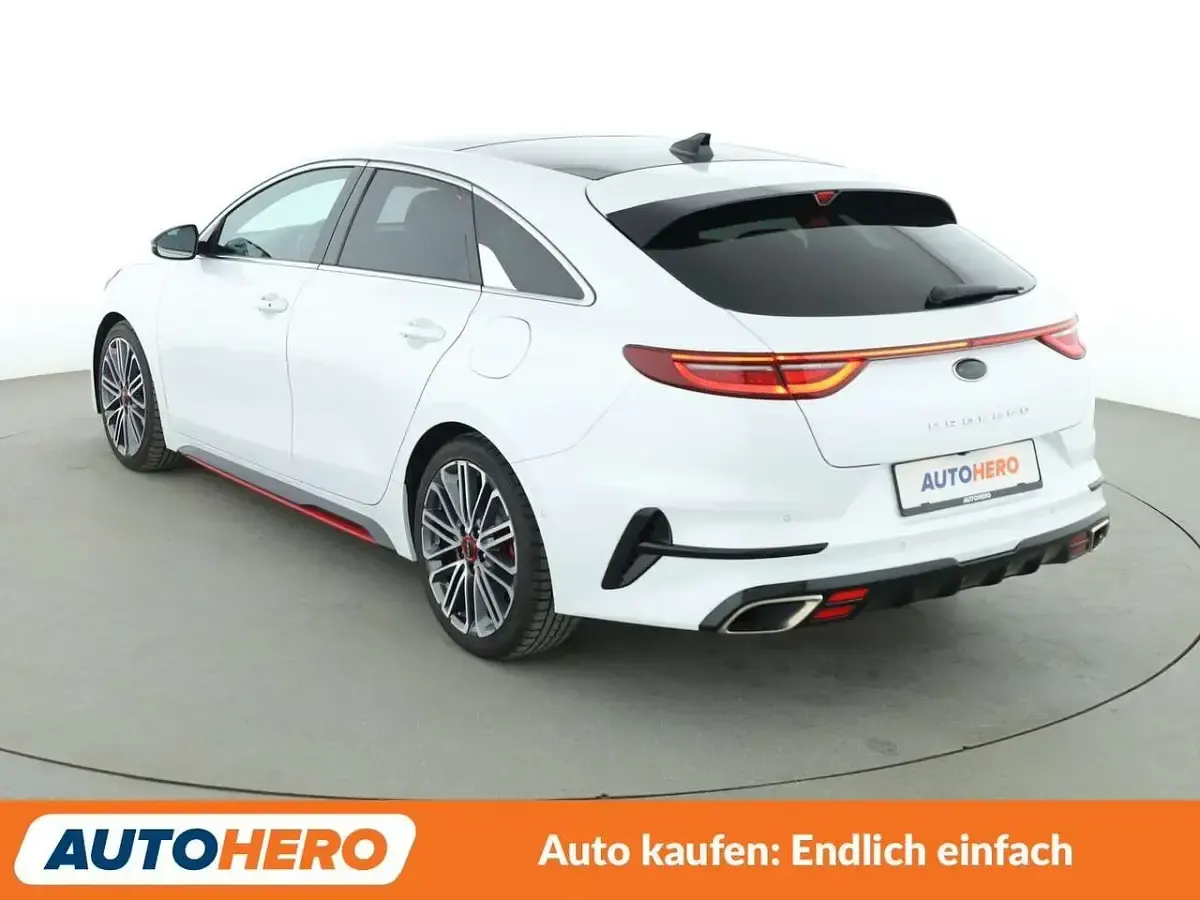 Gebraucht Kia ProCeed GT 204 PS (150 kW) 2020 Deluxe white Kombi