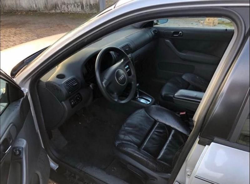 Gebraucht Audi A3 110 PS (80 kW) 1999 Silber Kleinwagen