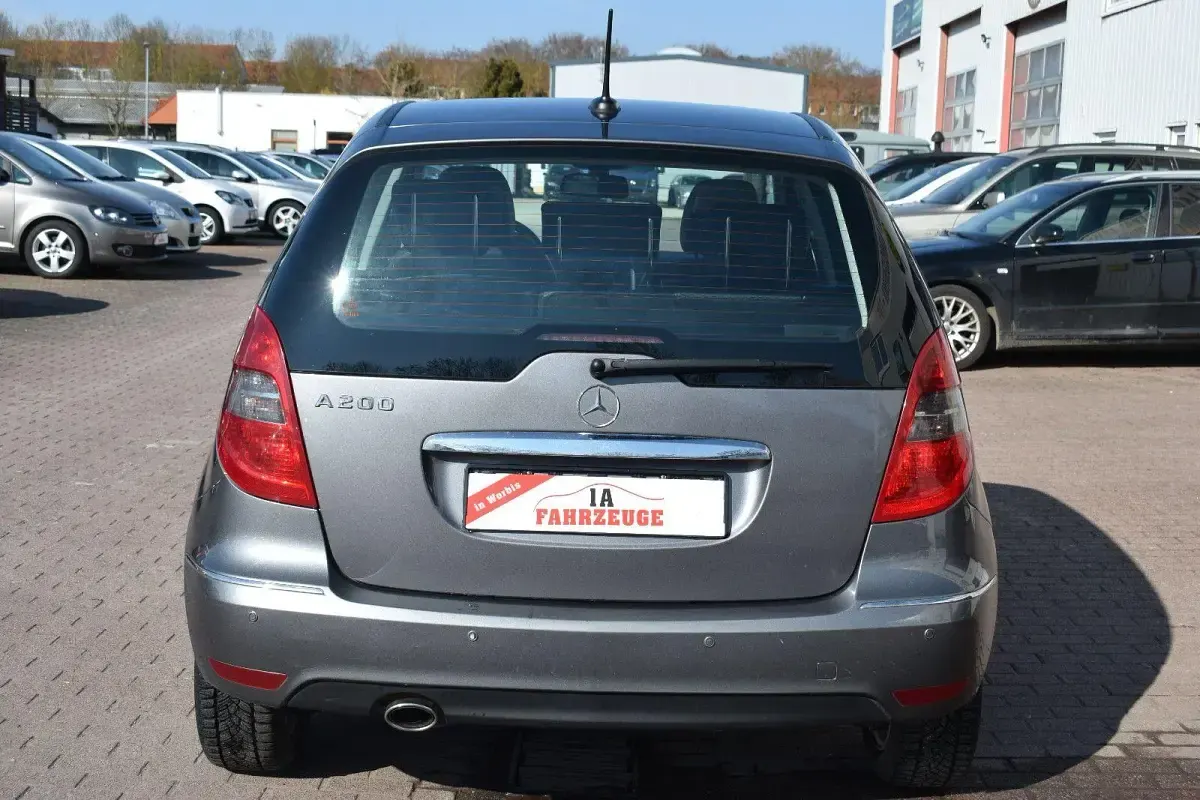 Gebraucht Mercedes A200 Elegance 136 PS (100 kW) 2009 Grau Kombi