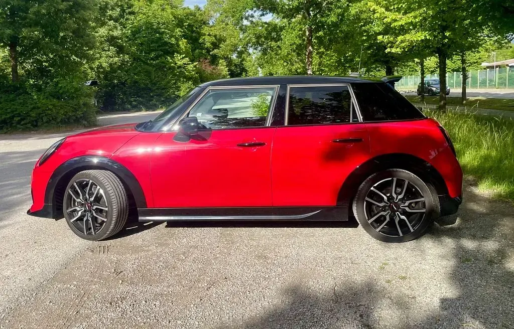 Gebraucht Mini John Cooper Works 204 PS (150 kW) 2024 Rot Kleinwagen