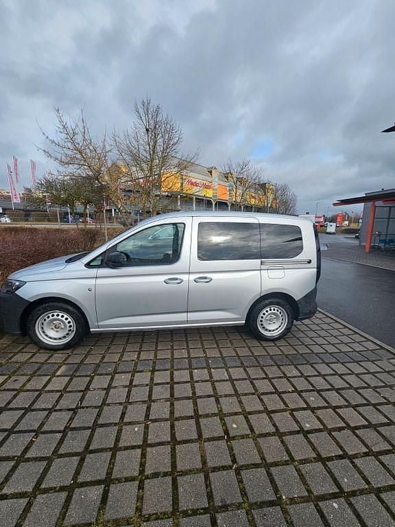 Silber Gebraucht 2024 VW Caddy Van / Kleinbus | 30.000 € (Fairer Preis) - Bild 1/4