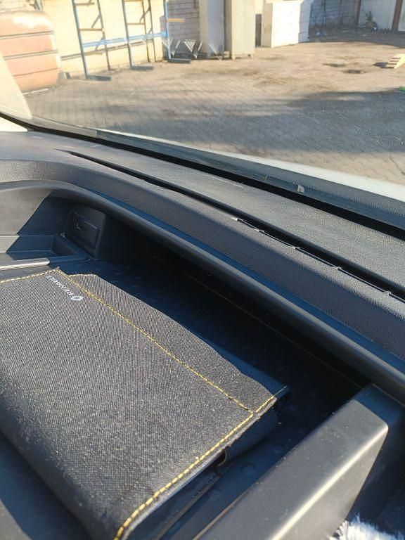 Gebraucht Renault Trafic 145 PS (106 kW) 2020 Weiß Van / Kleinbus