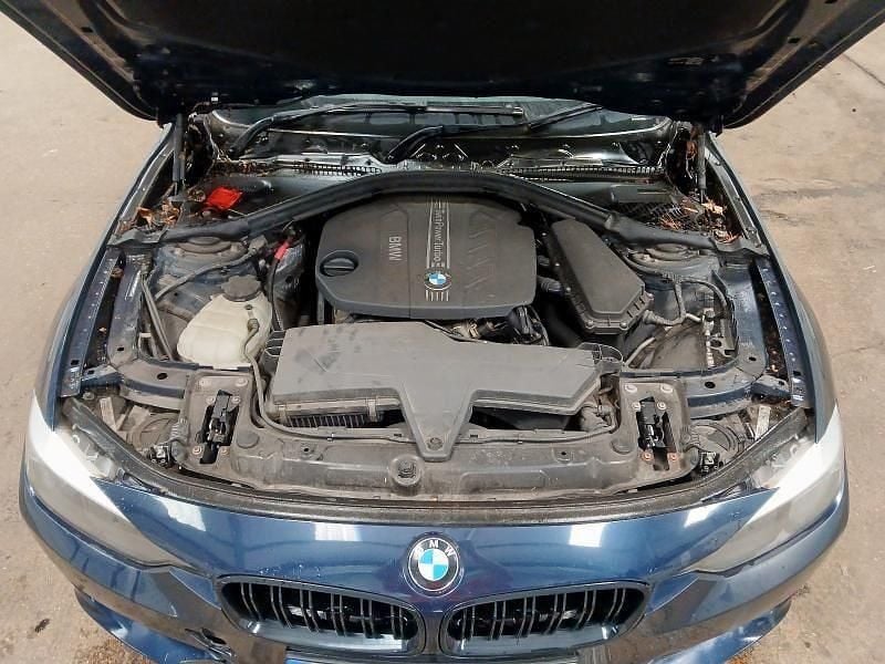 Gebraucht BMW 320 Efficient Dynamics 184 PS (135 kW) 2012 Blau Limousine