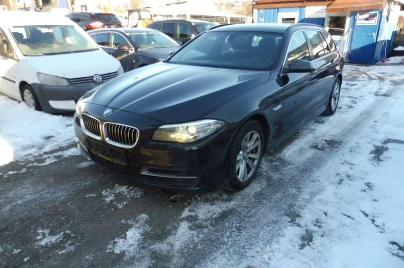 Gebraucht BMW 518 143 PS (105 kW) 2014 Schwarz Kombi