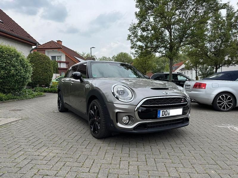 Gebraucht Mini Cooper S Clubman Chili 192 PS (141 kW) 2018 Grau Kombi
